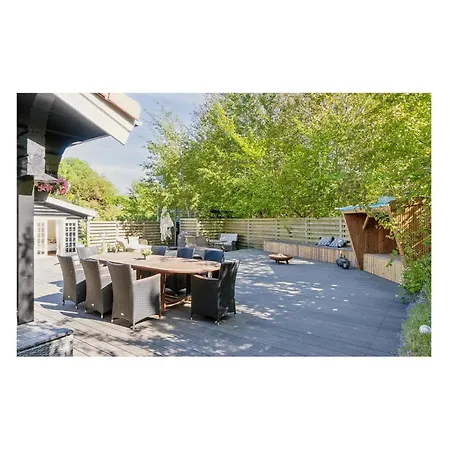 4 Bedroom Stunning In * Fårevejle